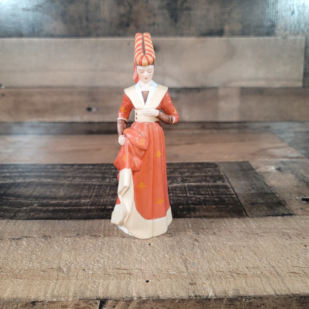 Vintage Lenox The Great Fashions Of History-Catherine-Medieval Period 6" Tall